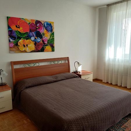 Casa Vacanze Paola Romeno Exteriér fotografie