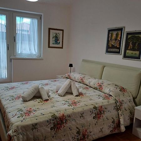Casa Vacanze Paola Romeno Exteriér fotografie