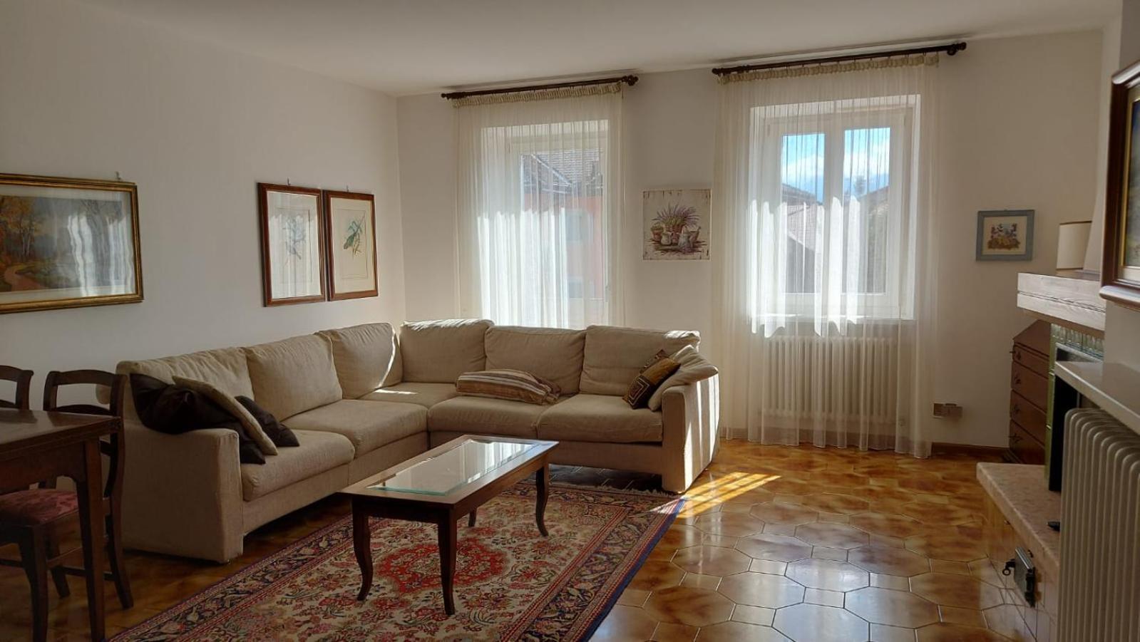 Casa Vacanze Paola Romeno Exteriér fotografie